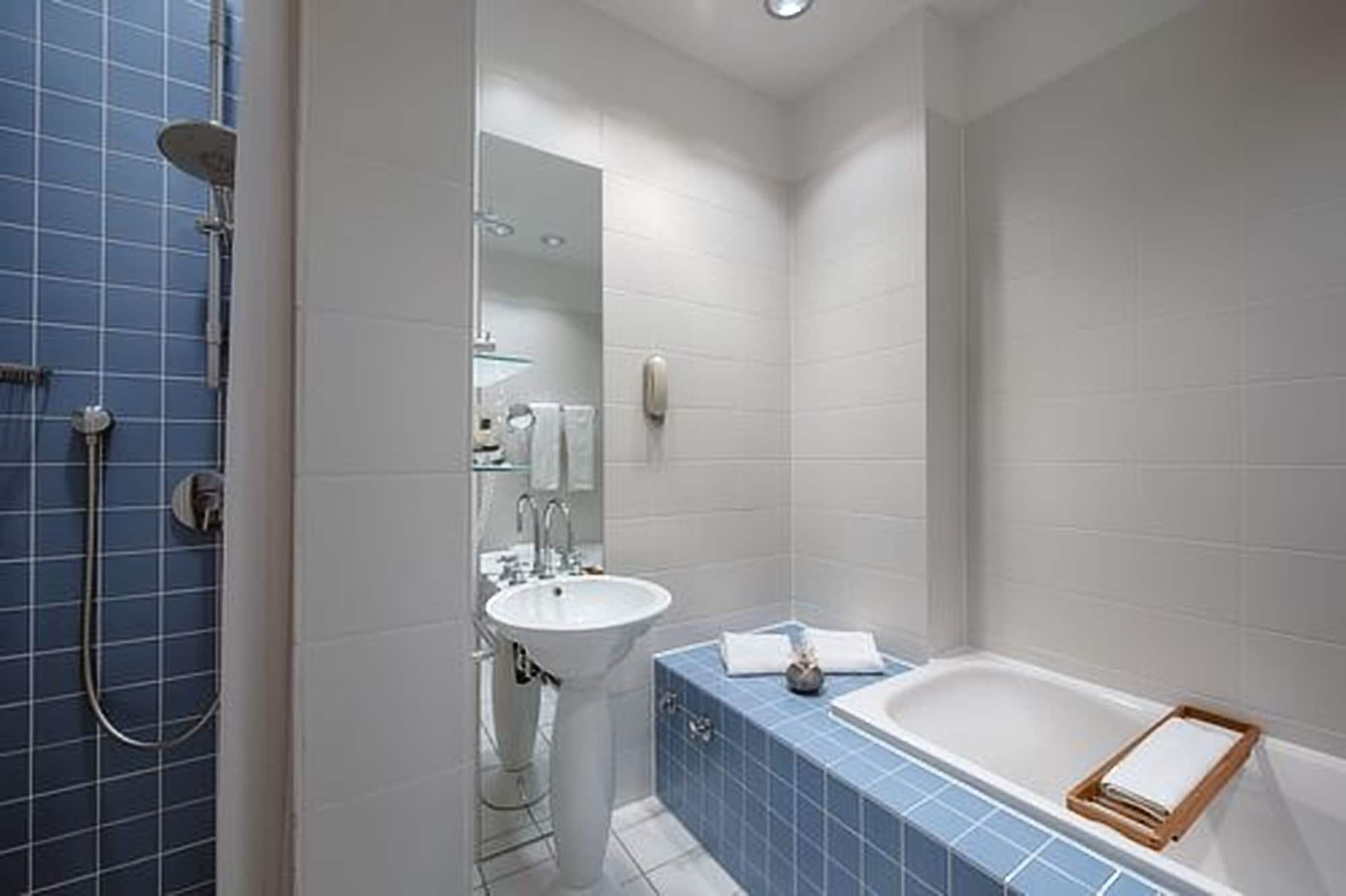 Privathotel Lindtner Hamburg Exterior foto Bathroom