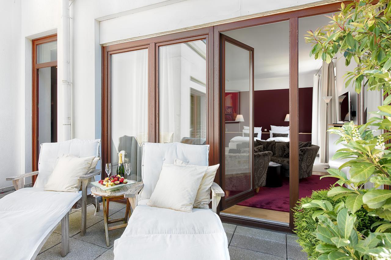 Privathotel Lindtner Hamburg Exterior foto A suite at the Mandarin Oriental, Munich